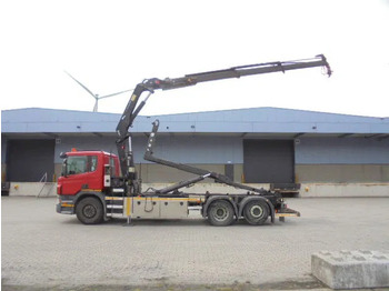 Horgos rakodó teherautó, Darus autó Scania P400 6X2: 2 kép.