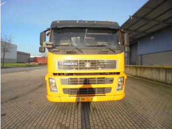 Szippantós autó Terberg FM 1450 6X4: 2 kép.