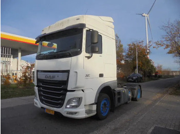 Nyergesvontató DAF XF
