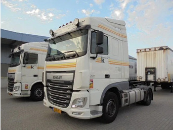 Nyergesvontató DAF XF 440