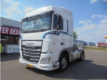 Nyergesvontató DAF XF 440
