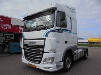 Nyergesvontató DAF XF 440