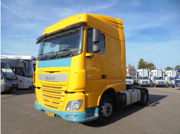 Nyergesvontató DAF XF 440