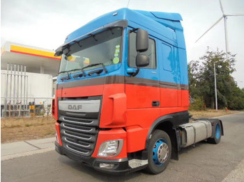 Nyergesvontató DAF XF 440