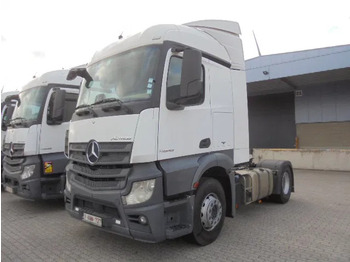 Nyergesvontató MERCEDES-BENZ Actros 1943