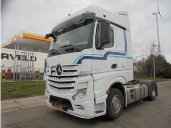 Nyergesvontató MERCEDES-BENZ Actros 1943