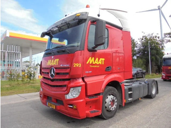 Nyergesvontató MERCEDES-BENZ Actros 1943