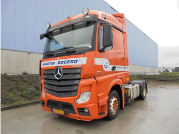 Nyergesvontató MERCEDES-BENZ Actros