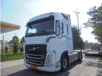Nyergesvontató VOLVO FH 420