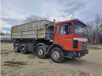 Billenőplatós teherautó MAN 32.331 dump truck: 3 kép.