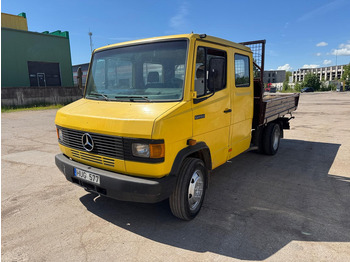 Billenőplatós teherautó MERCEDES-BENZ