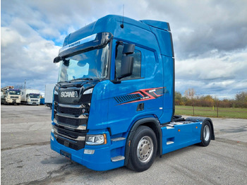 Nyergesvontató SCANIA R 450