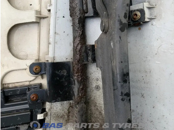 Rács - Teherautó Mercedes-Benz Actros MP4 Frontklep Mercedes A 960 750 04 09: 4 kép. Rács - Teherautó Mercedes-Benz Actros MP4 Frontklep Mercedes A 960 750 04 09: 4 kép.