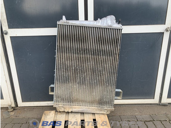 Radiátor VOLVO FMX