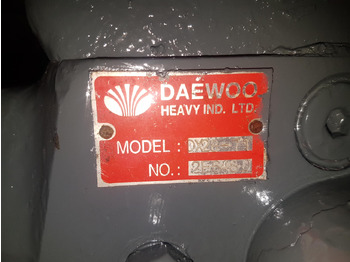 Hidraulikus szelep - Építőipari gépek DAEWOO DX28-71: 3 kép.