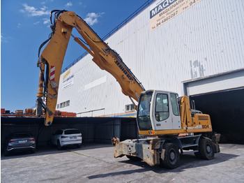 Hulladék kotró LIEBHERR A 904 C