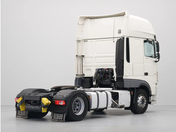Nyergesvontató DAF XF 480 FT Super Space Cab, 2x Tanks: 5 kép.