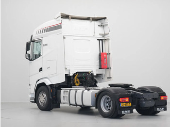 Nyergesvontató DAF XG 480 FT: 3 kép.