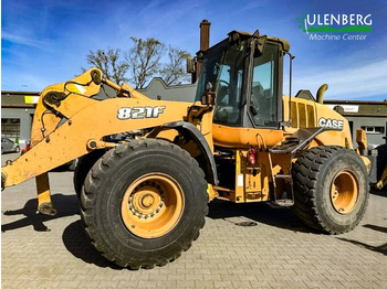 Gumikerekes homlokrakodó CASE