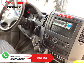 Minibusz, Kisbusz Mercedes-Benz Sprinter 313 2.2 CDI L2H2 €9922 Incl. BTW BPM VRIJ! EXPORT ONLY Combi/ 9 Persoons/ Kombi/ 9P/ Airco/ Rolstoellift: 3 kép.