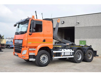 Horgos rakodó teherautó DAF CF 460