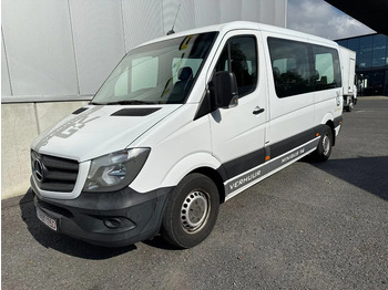 Autó MERCEDES-BENZ