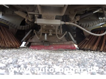 Utcaseprő gép Ravo C540 / 530 Kehrmaschine - Kärcher - Heckabsaugung - Motorschaden: 5 kép.