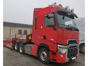 Nyergesvontató RENAULT T 520