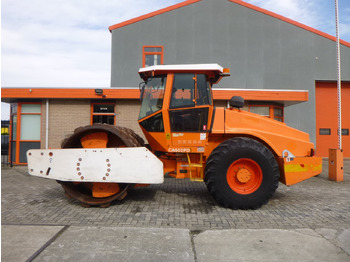 Talajtömörítő DYNAPAC