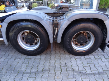 Nyergesvontató MAN TGX 33.480 6X4 Kran MKG 381 bis 20 Meter: 3 kép.