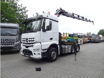 Nyergesvontató MERCEDES-BENZ Arocs 2648