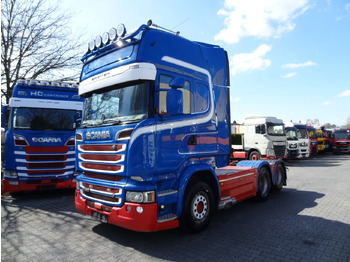 Nyergesvontató SCANIA R 580