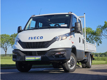 Platós kisteherautó IVECO Daily 35c14