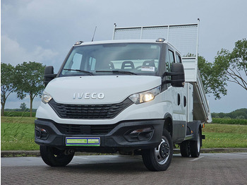 Billenőplatós kisteherautó IVECO Daily 35c16