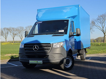Dobozos kisteherautó MERCEDES-BENZ Sprinter 316
