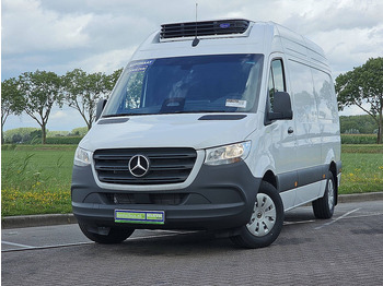 Hűtős kisteherautó MERCEDES-BENZ Sprinter 317