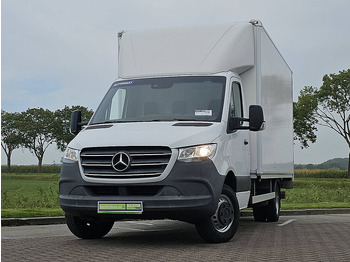 Dobozos kisteherautó MERCEDES-BENZ Sprinter 516