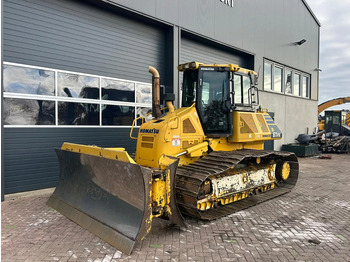 Buldózer KOMATSU D61PX-23