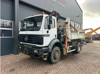 Billenőplatós teherautó MERCEDES-BENZ