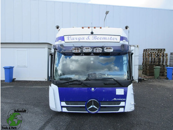 Fülke és belső tér MERCEDES-BENZ