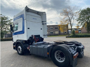 Nyergesvontató Scania 164-480 / RETARDER / TOPLINE / AUTOMATIC / EURO-3 / 2000: 3 kép. Nyergesvontató Scania 164-480 / RETARDER / TOPLINE / AUTOMATIC / EURO-3 / 2000: 3 kép.