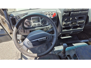 Platós teherautó IVECO EUROCARGO ML 80E17 - valník: 5 kép.