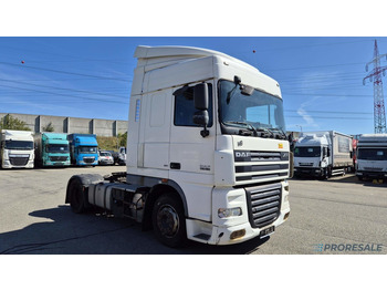 Nyergesvontató DAF XF 105 460