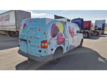 Hűtős kisteherautó VOLKSWAGEN TRANSPORTER 2.5 TDi - nová mrazírenská vestavba + CARRIER XARIOS 230/12 V - vadný motor: 5 kép.