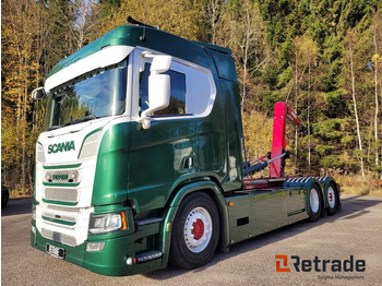 Horgos rakodó teherautó SCANIA R 580