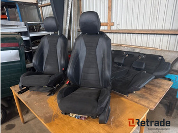 : fejléc fényképe