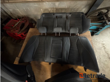 Autó Mercedes Benz Dellæder: 4 kép.