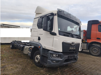 Alvaz teherautó MAN TGL 12.250 Euro6 4x2 AHK: 2 kép.