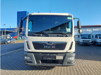 Dobozos felépítményű teherautó MAN TGL 8.190 L 4x2 Euro 6 Koffer AHK LBW TÜV NEU: 3 kép.