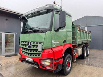 Billenőplatós teherautó MERCEDES-BENZ Arocs 2651